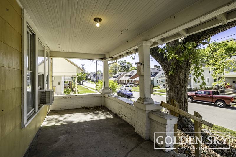 House for rent at 702 S 11th St, New Castle, IN 47362