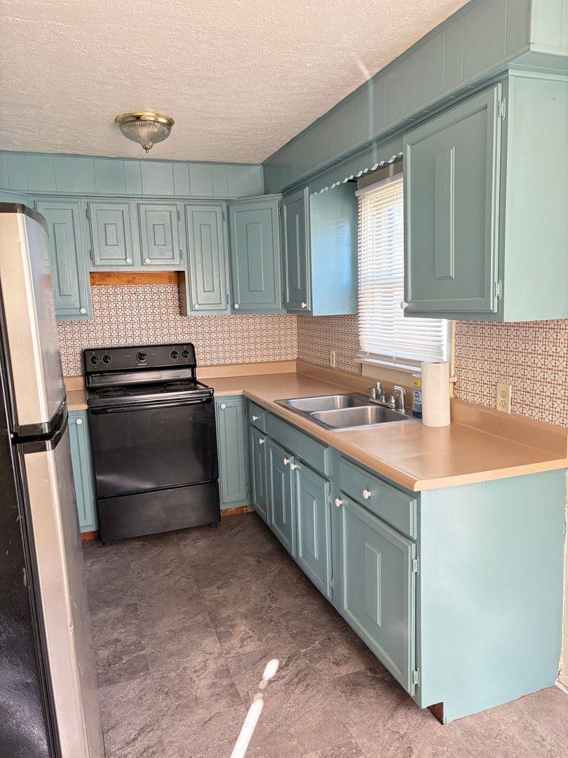 House for rent at 3308 Towers Court N, Columbus, OH 43227