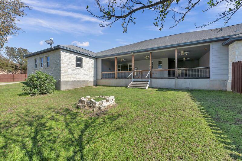 House for rent at 625 Skyline Dr, Kingsland, TX 78639