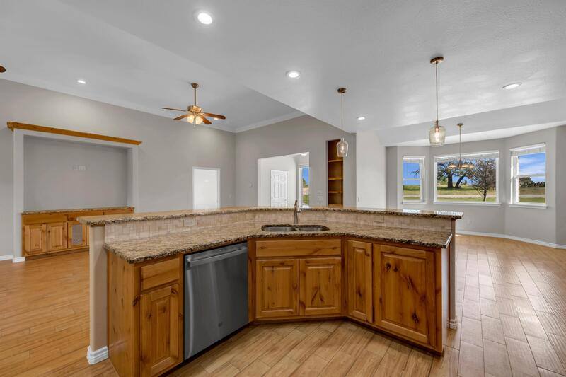 House for rent at 625 Skyline Dr, Kingsland, TX 78639