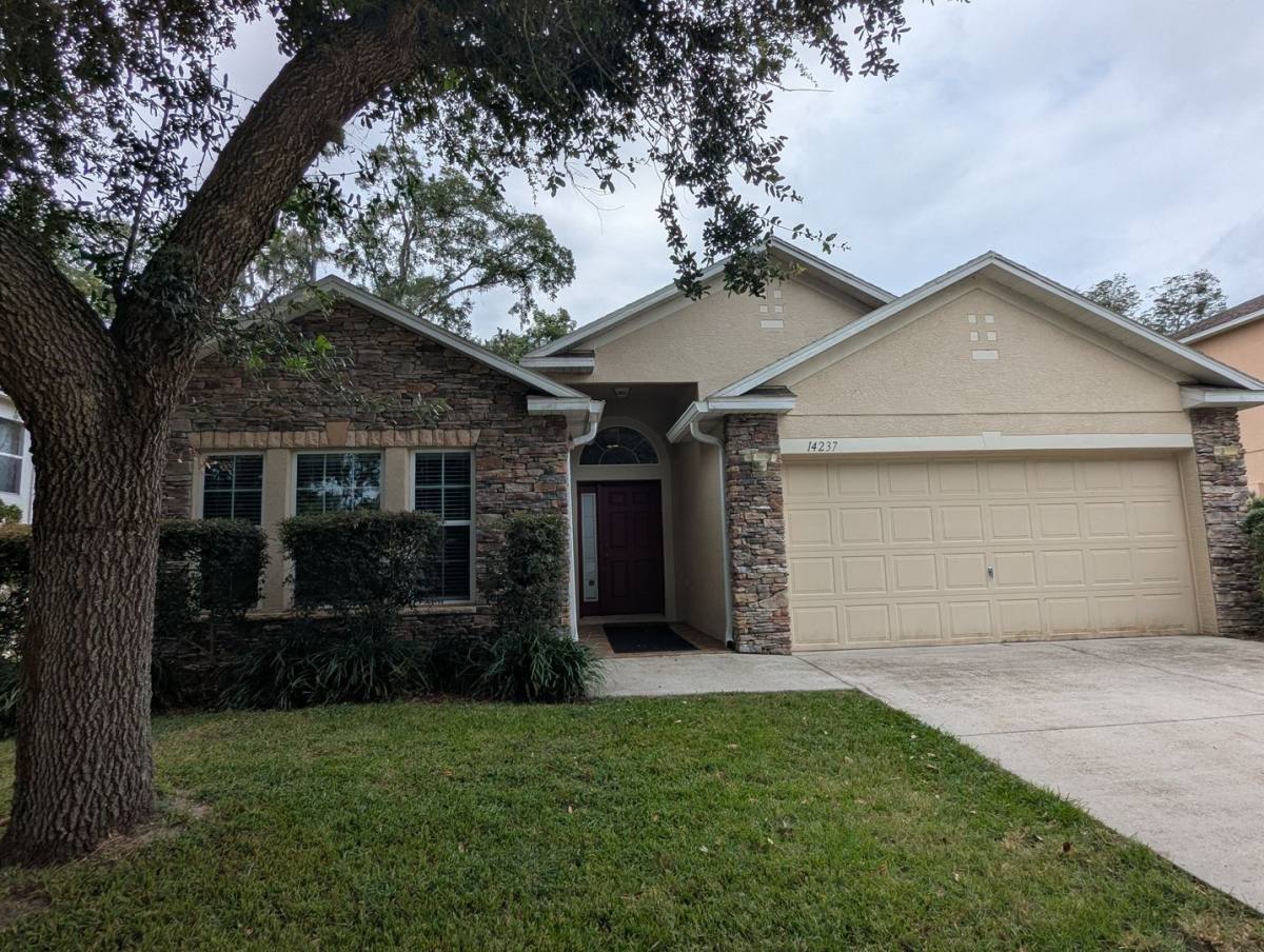 House for rent at 14237 NW 159th Place, Alachua, FL 32615