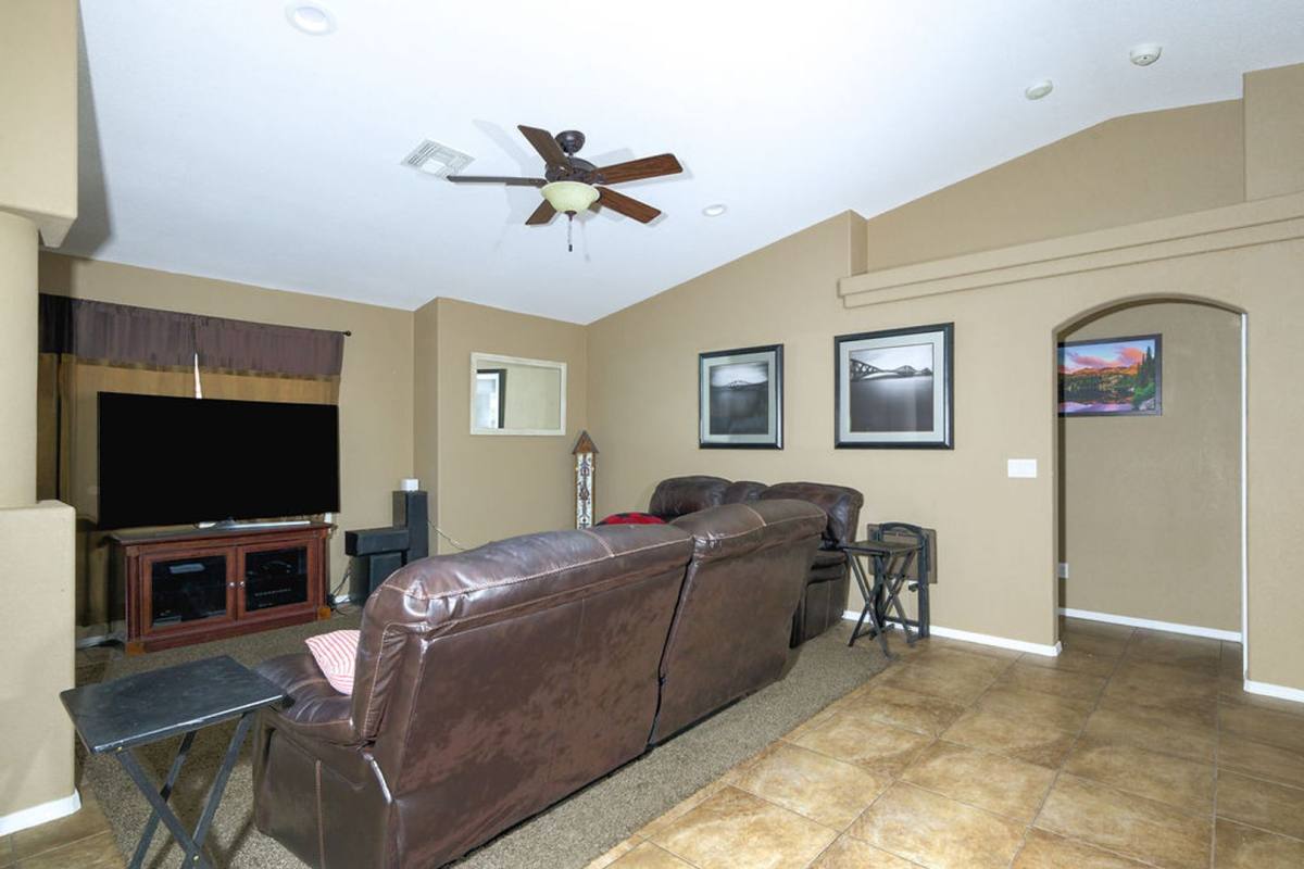 House for rent at 2121 E Desert Lakes Dr, Fort Mohave, AZ 86426