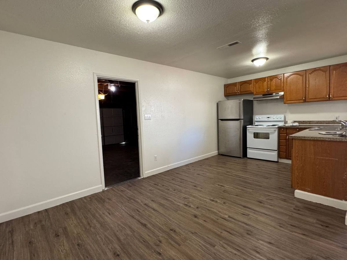 Townhouse for rent at 9020 & 9022 Stacey Court, Stockton, CA 95209
