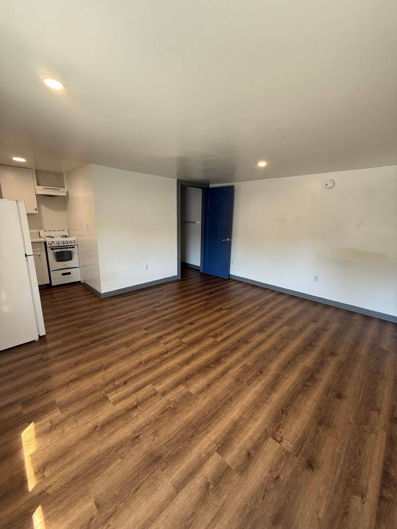 Apartment for rent at 241 N Broadway, Coos Bay, OR 97420