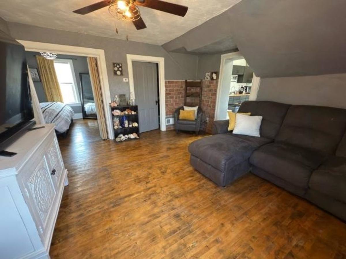 Apartment for rent at 1134 Madison Ave, Marinette, WI 54143