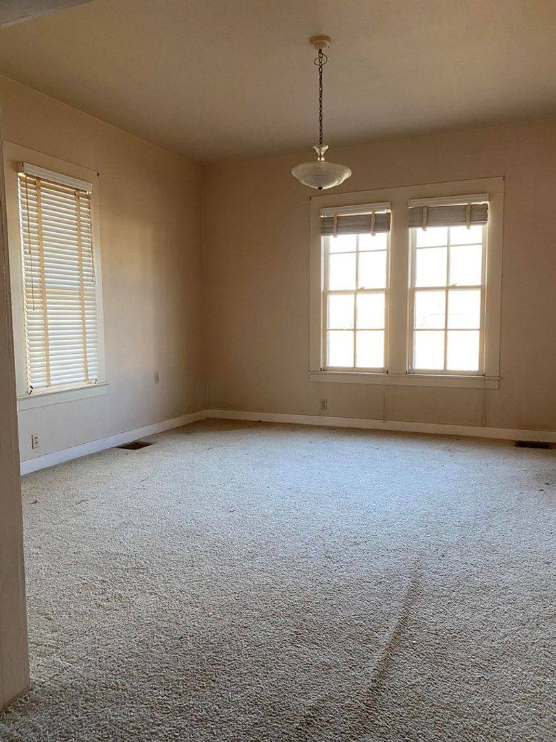 House for rent at 209 W Hackberry, Fredericksburg, TX 78624