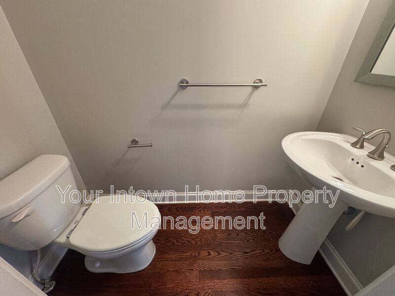 Townhouse for rent at 2141 Havenwood Trail NE, Atlanta, GA 30319