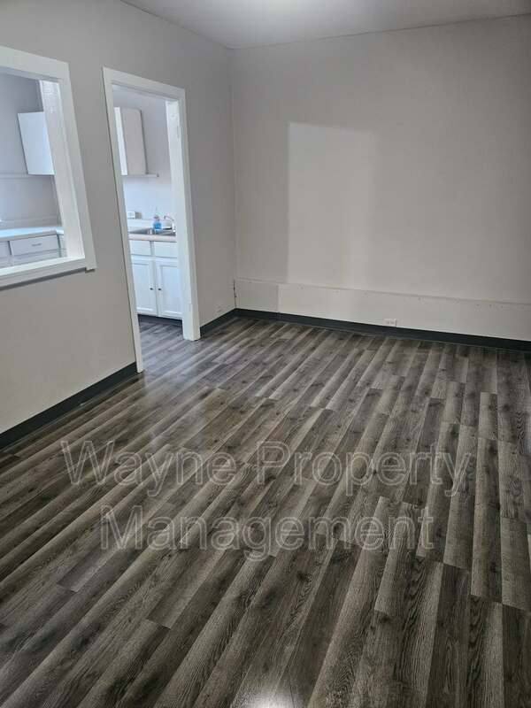 Apartment for rent at 21 N Federal St #2, Hampton, IA 50441