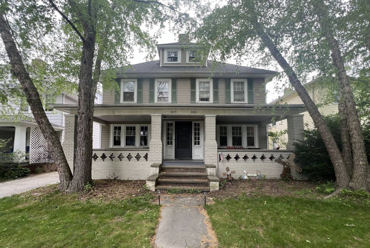 Apartment for rent at 3079 - 3081 Meadowbrook Blvd, Cleveland, OH 44118