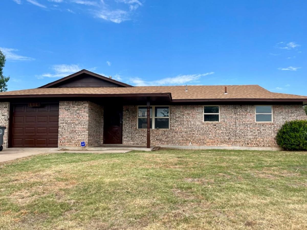 House for rent at 1618 SE Clover Lane, Lawton, OK 73501