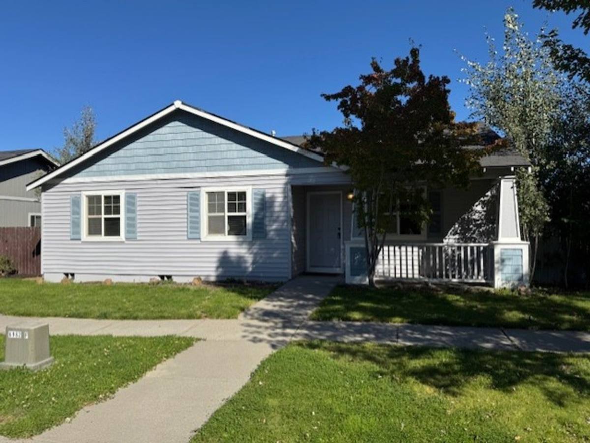 House for rent at 61134 Brookhollow Dr, Bend, OR 97702