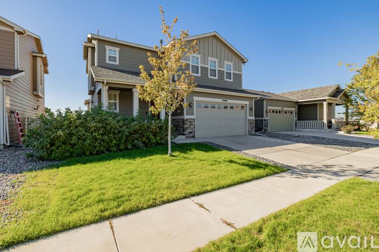 House for rent at 10406 Akron St, Henderson, CO 80640