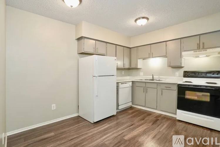 Apartment for rent at 2010 Collyer St #M-33, Longmont, CO 80501