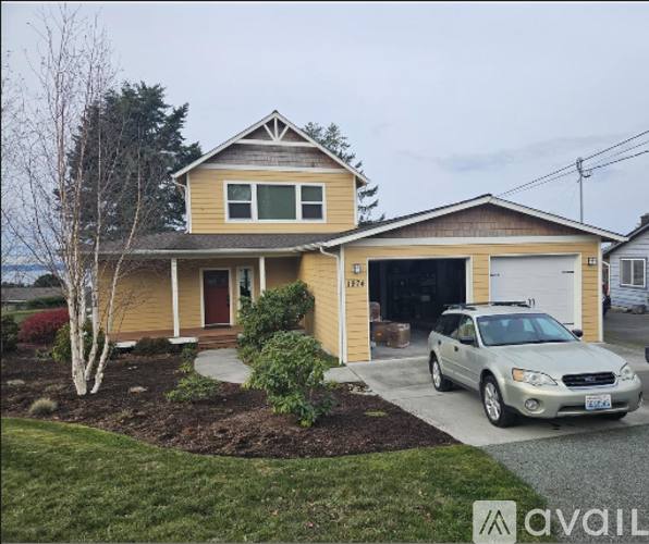House for rent at 1974 Pinecrest Ave, Coupeville, WA 98239
