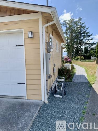House for rent at 1974 Pinecrest Ave, Coupeville, WA 98239