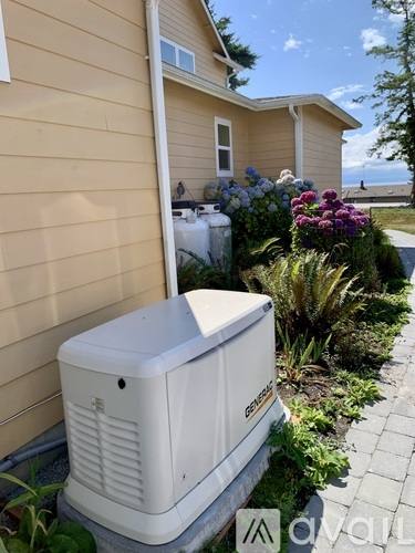 House for rent at 1974 Pinecrest Ave, Coupeville, WA 98239