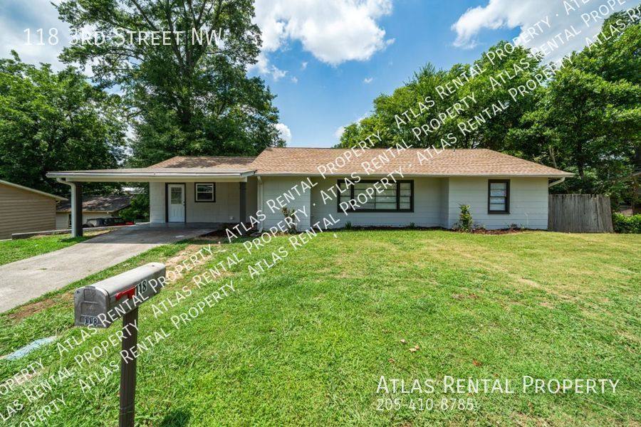 House for rent at 118 3rd St NW, Graysville, AL 35073