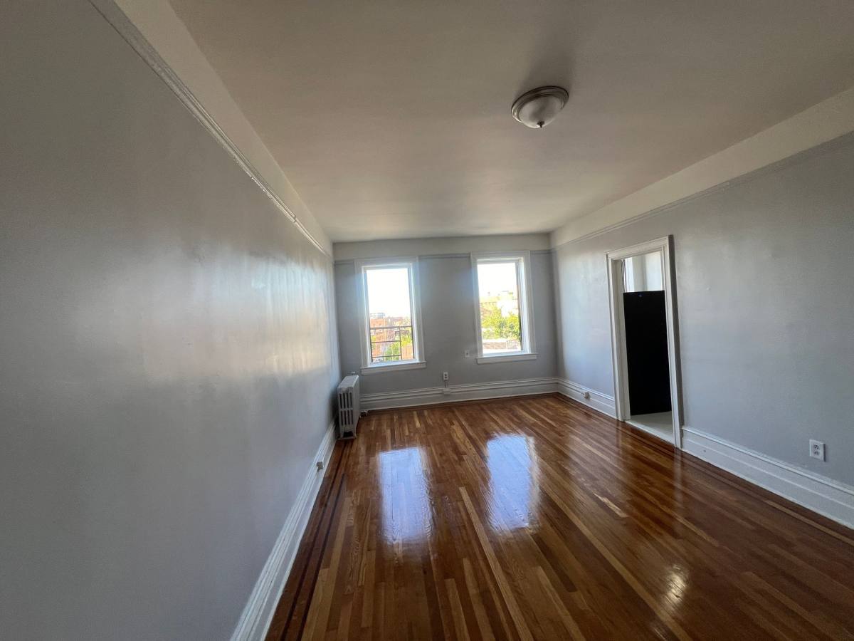 Apartment for rent at 2801 Kennedy Blvd, Jersey City, NJ 07306