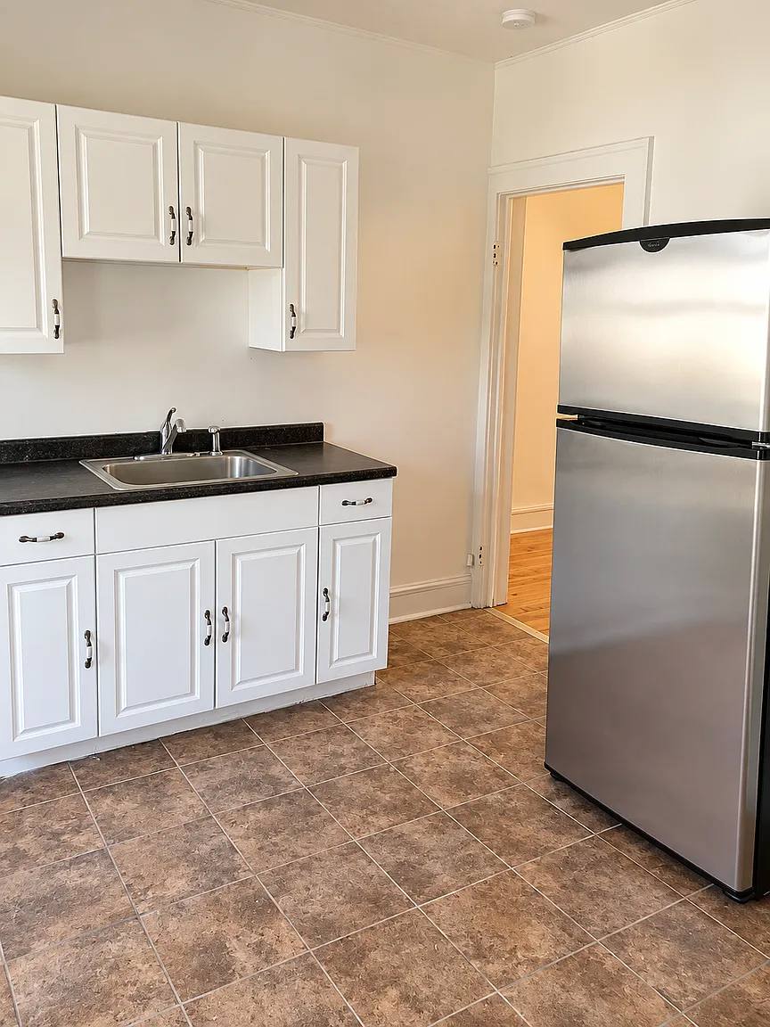 Apartment for rent at 426 Ardmore Ave #2, Trenton, NJ 08629