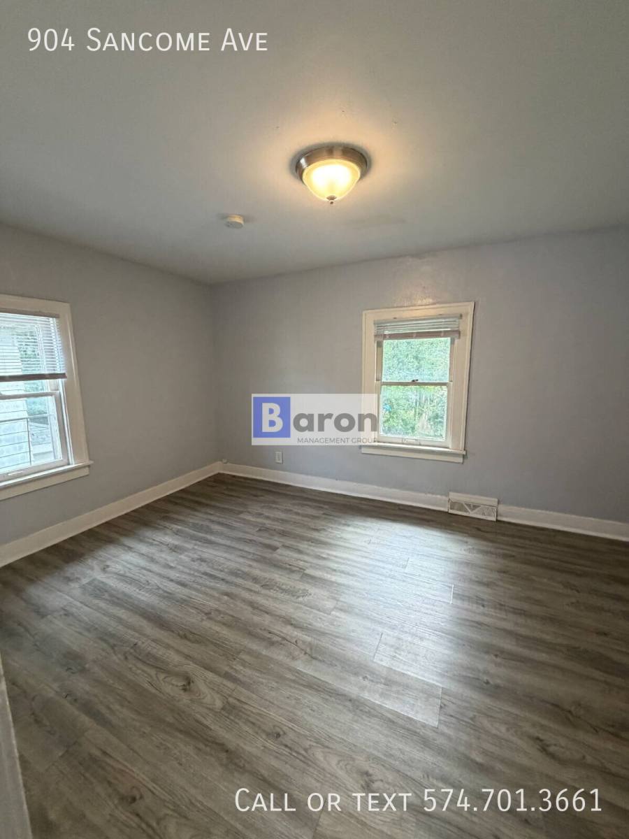 House for rent at 904 Sancome Ave, South Bend, IN 46628