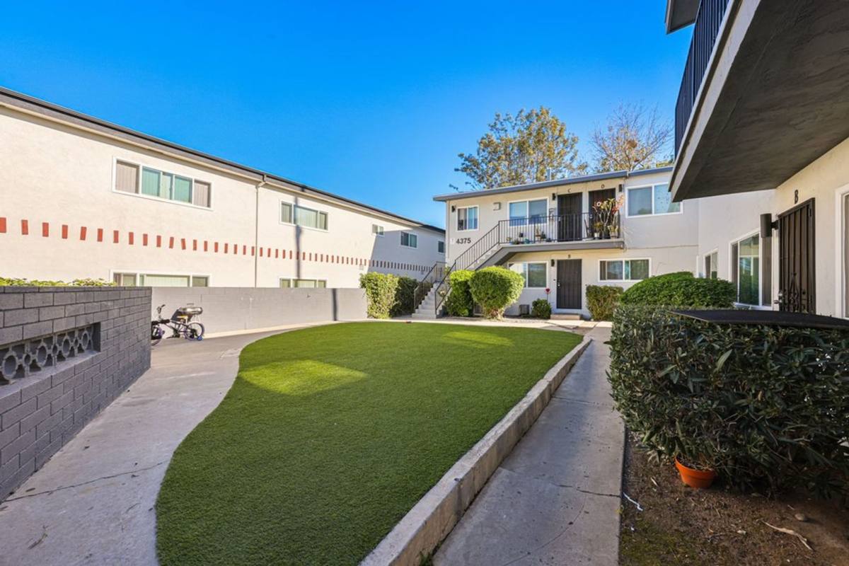 Apartment for rent at 4373-4375 Rosebud Lane, La Mesa, CA 91941