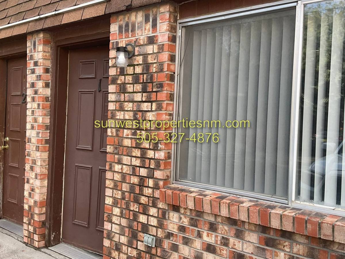 Apartment for rent at 2504 Lee Ave, Farmington, NM 87402