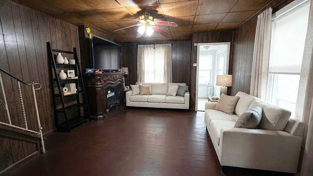 House for rent at 44 Edgemere Ave, Trenton, NJ 08618