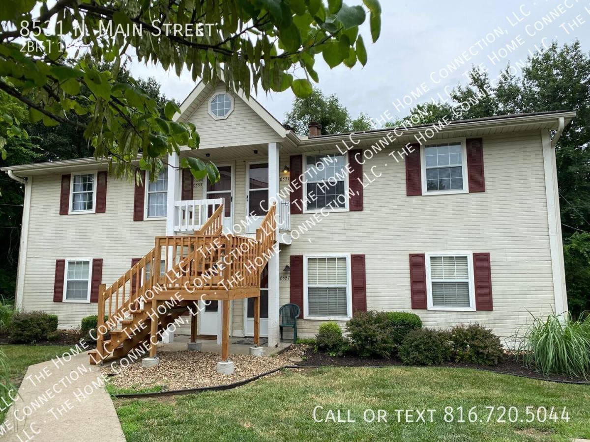 Townhouse for rent at 8531 N Main St, Kansas City, MO 64155