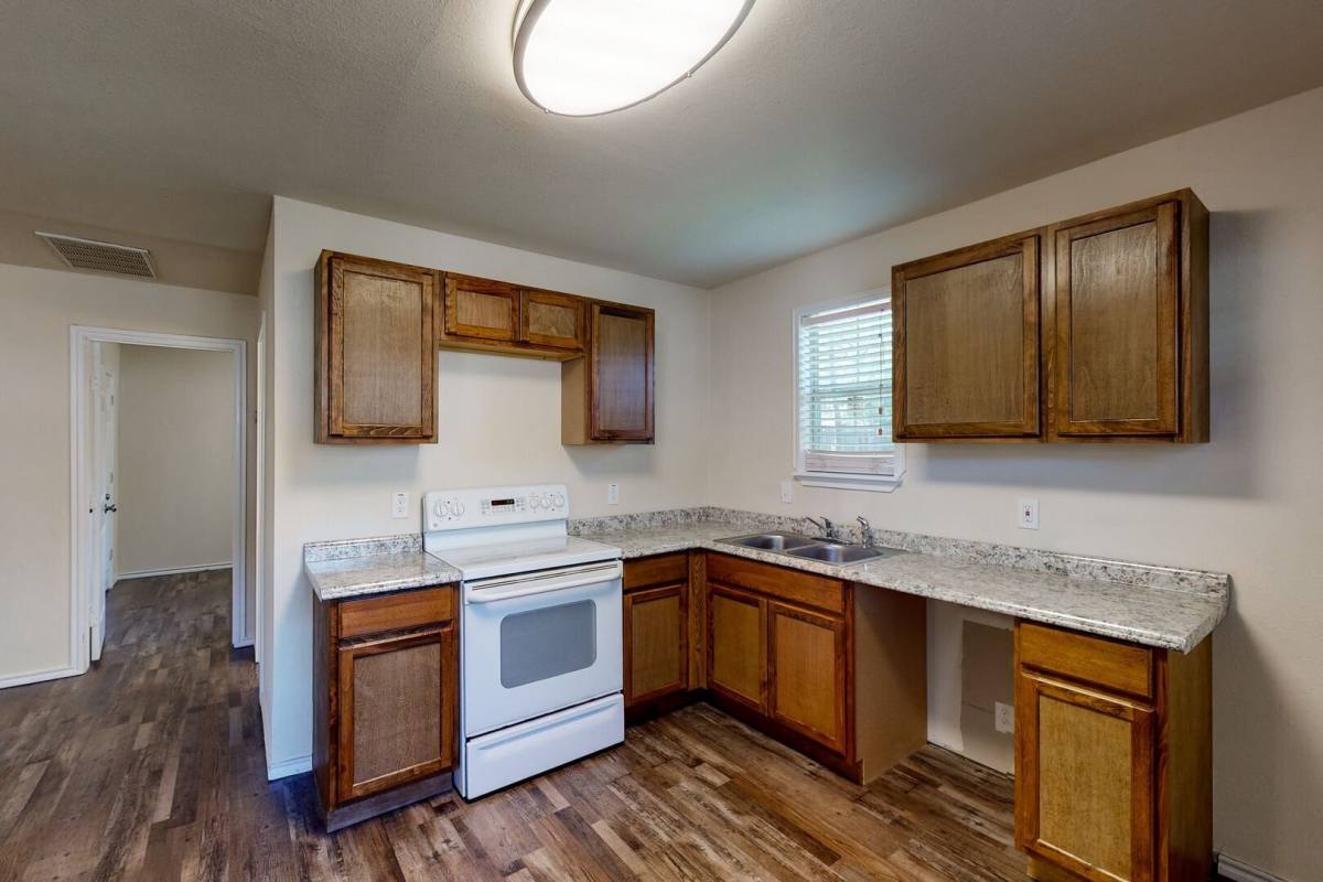 Apartment for rent at 4413 Vermont Ave #B, Fort Worth, TX 76115