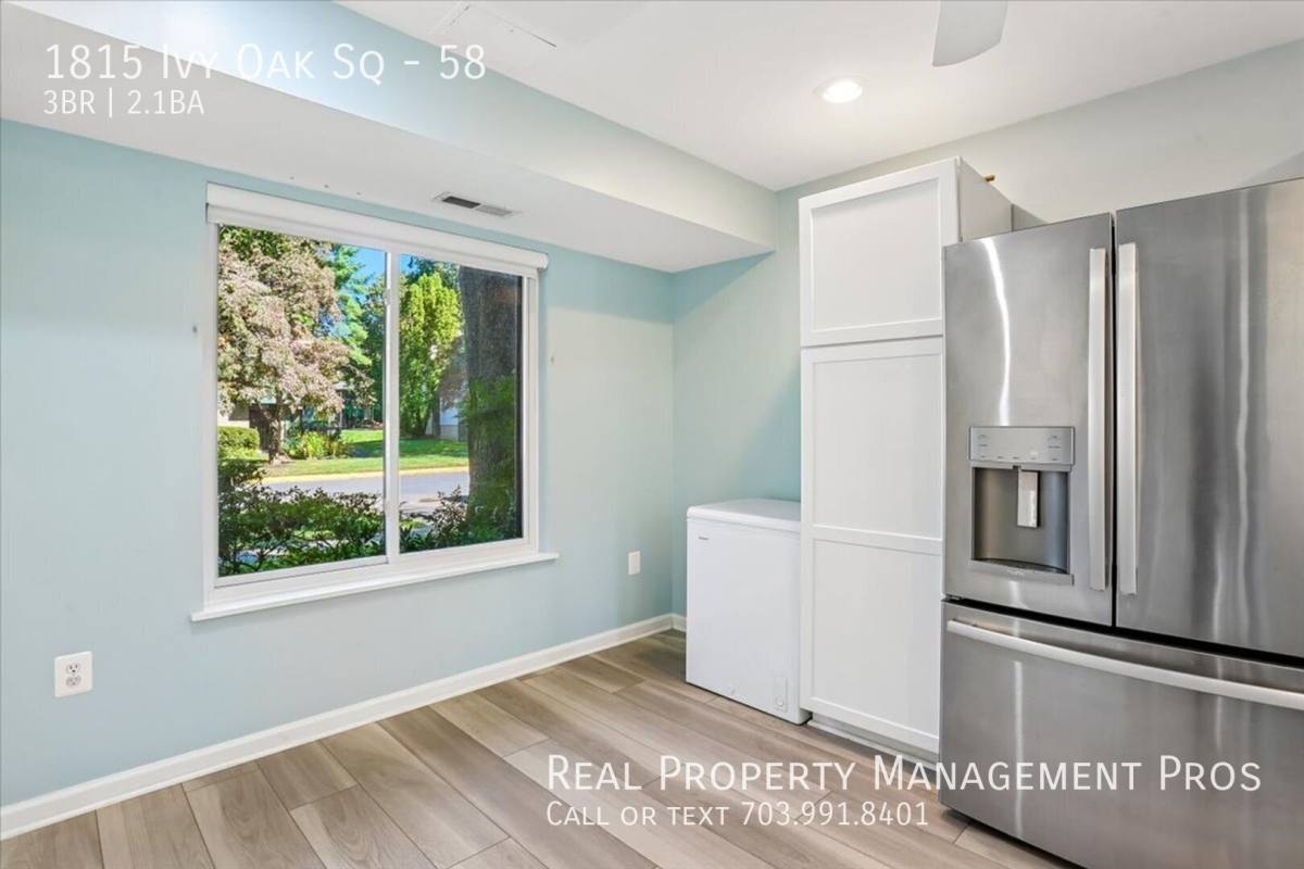 Townhouse for rent at 1815 Ivy Oak Square #58, Reston, VA 20190