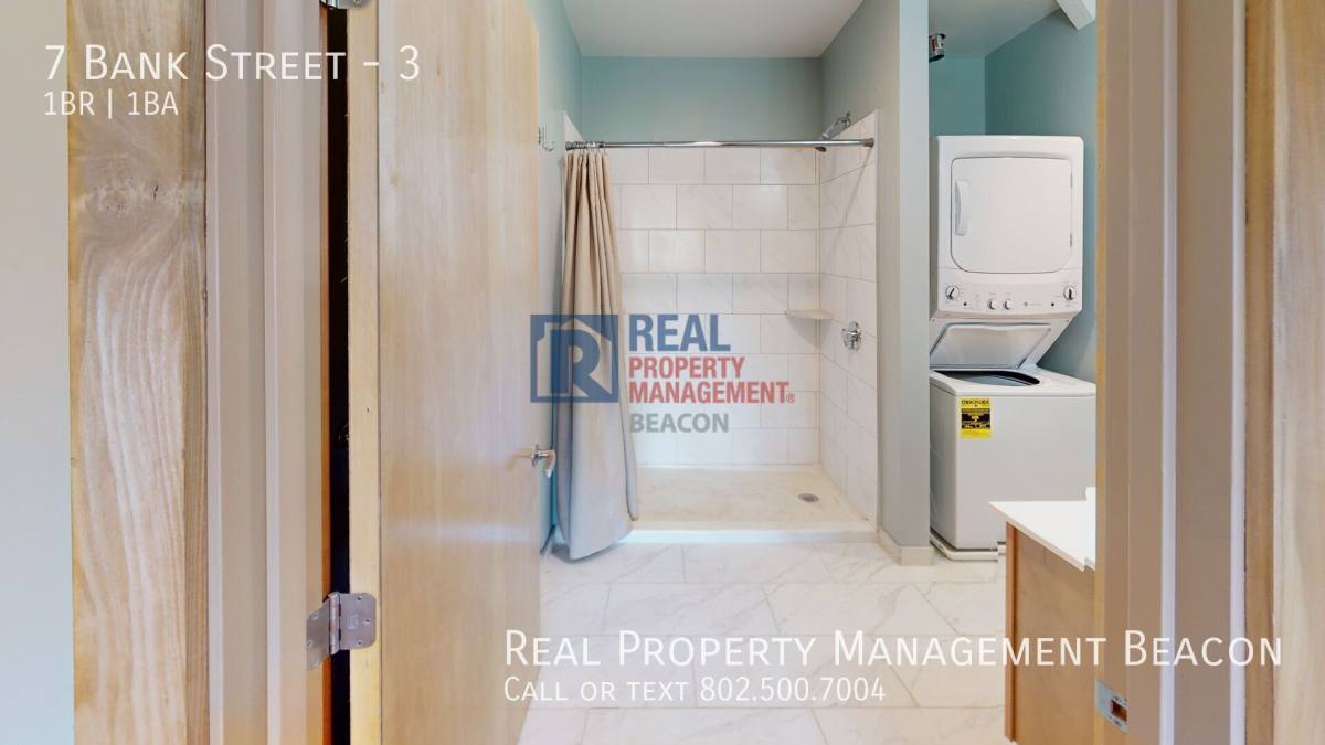 Apartment for rent at 7 Bank St #3, Lebanon, NH 03766