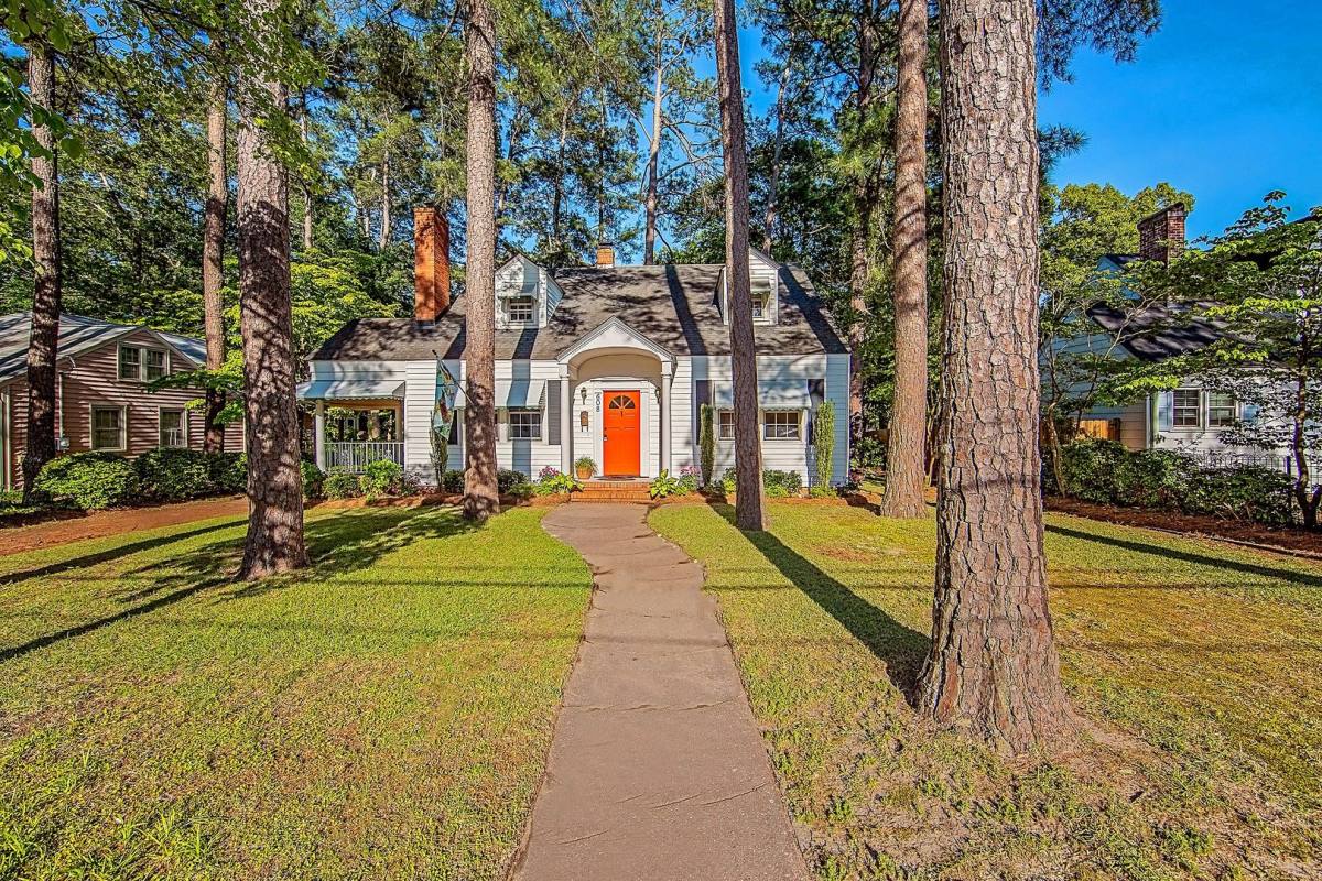 House for rent at 608 Greenland Dr, Fayetteville, NC 28305