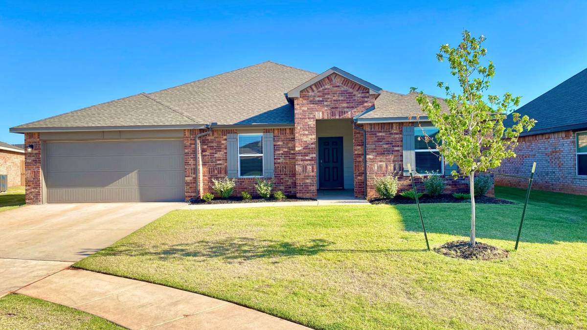 House for rent at 7513 NW 149th Circle, Oklahoma City, OK 73142