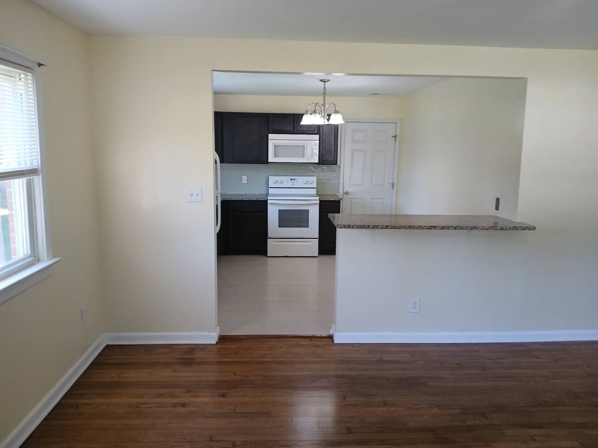 House for rent at 433 Rogers Ave, Hampton, VA 23664