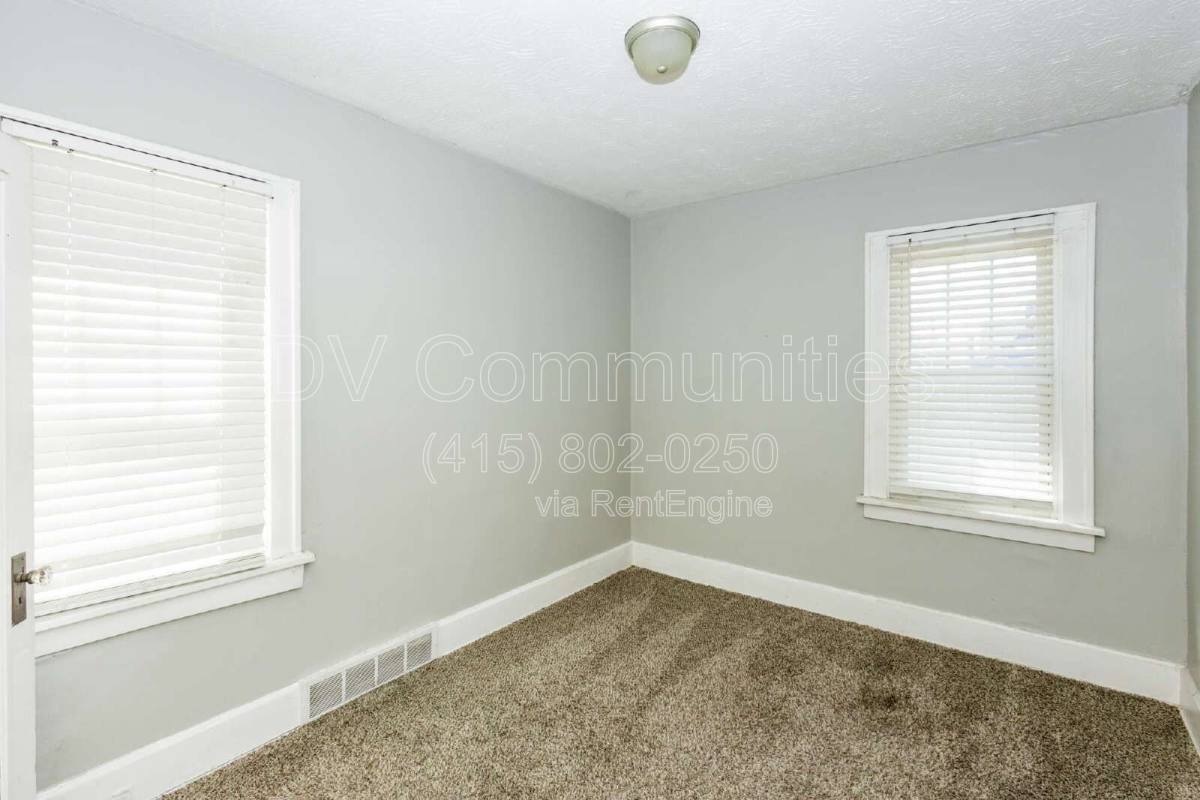 Apartment for rent at 3578 Ingleside Rd, Beachwood, OH 44122