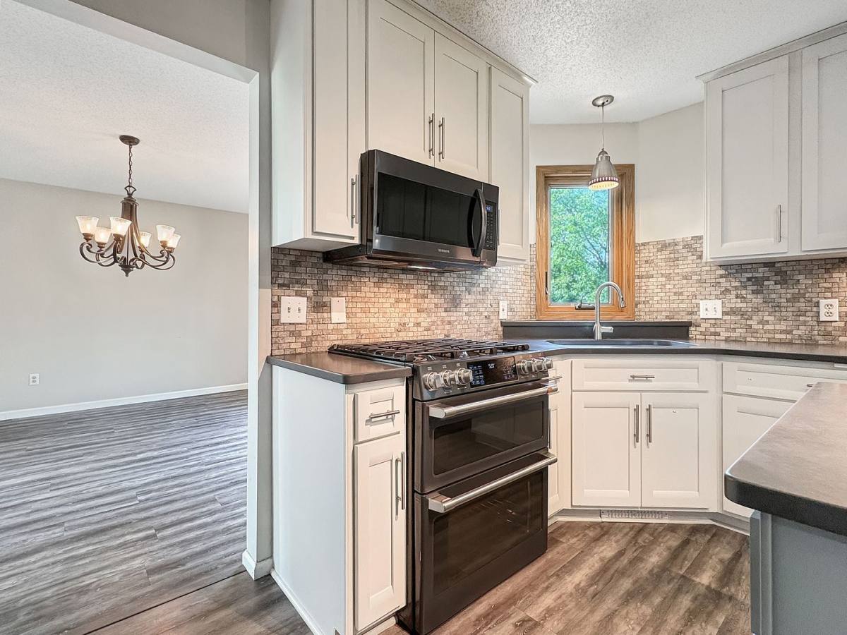 House for rent at 15612 Canyon Ridge, Eden Prairie, MN 55347
