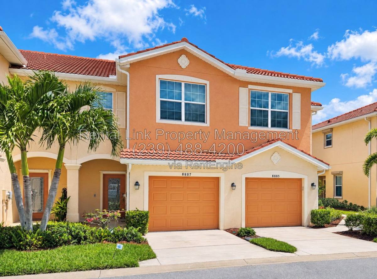 Townhouse for rent at 8885 Via Isola Court, Fort Myers, FL 33966
