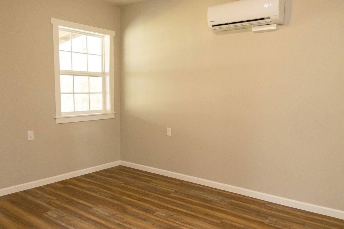 House for rent at 413 Glenn St, La Fayette, GA 30728