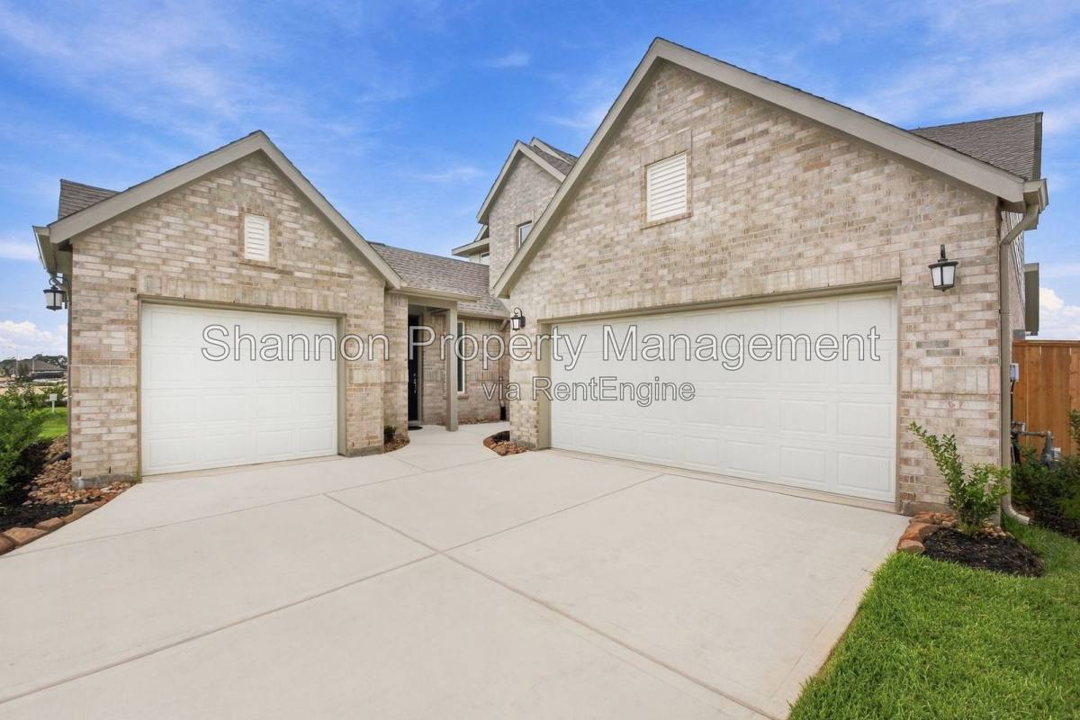 House for rent at 4216 Centennial Ridge Dr, Richmond, TX 77469