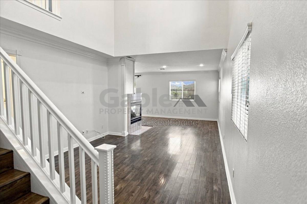 House for rent at 29386 Dakota Dr, Valencia, CA 91354