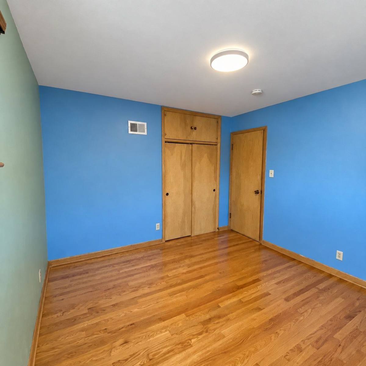 House for rent at 2669 S 71st St, Milwaukee, WI 53219
