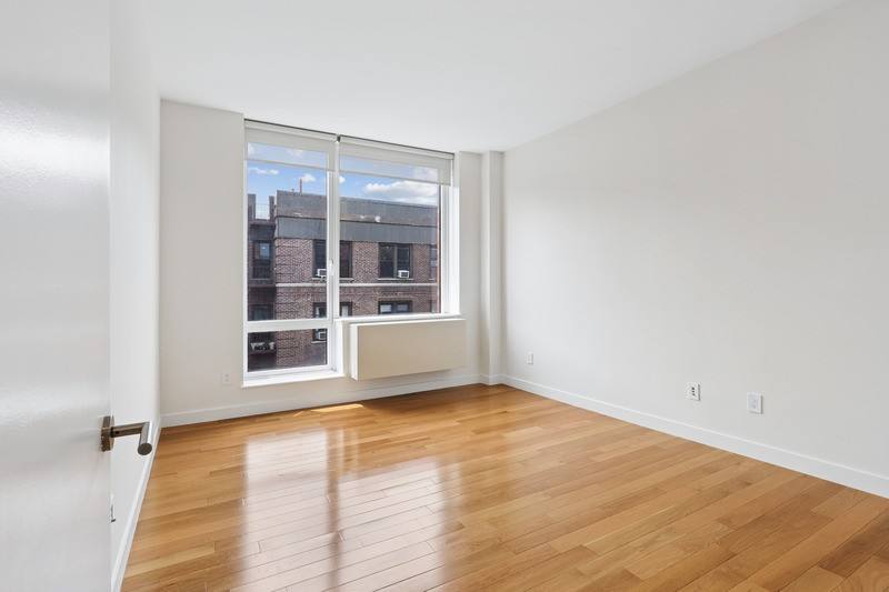 Apartment for rent at Arbor, 3260 Henry Hudson Parkway #5P, Bronx, NY 10463