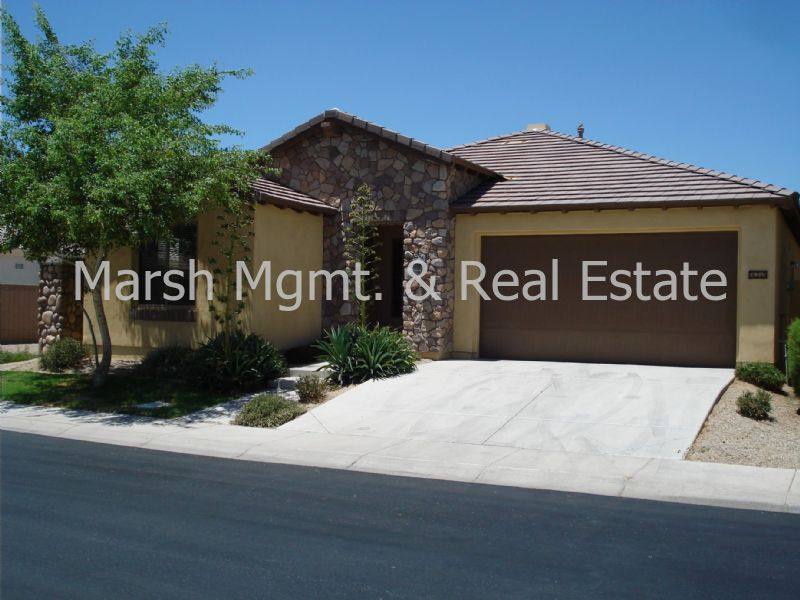 House for rent at 320 W Wisteria Place, Chandler, AZ 85248