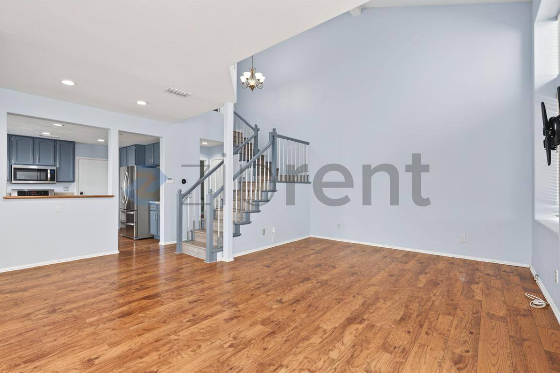 House for rent at 2066 San Diego Dr, Corona, CA 92882