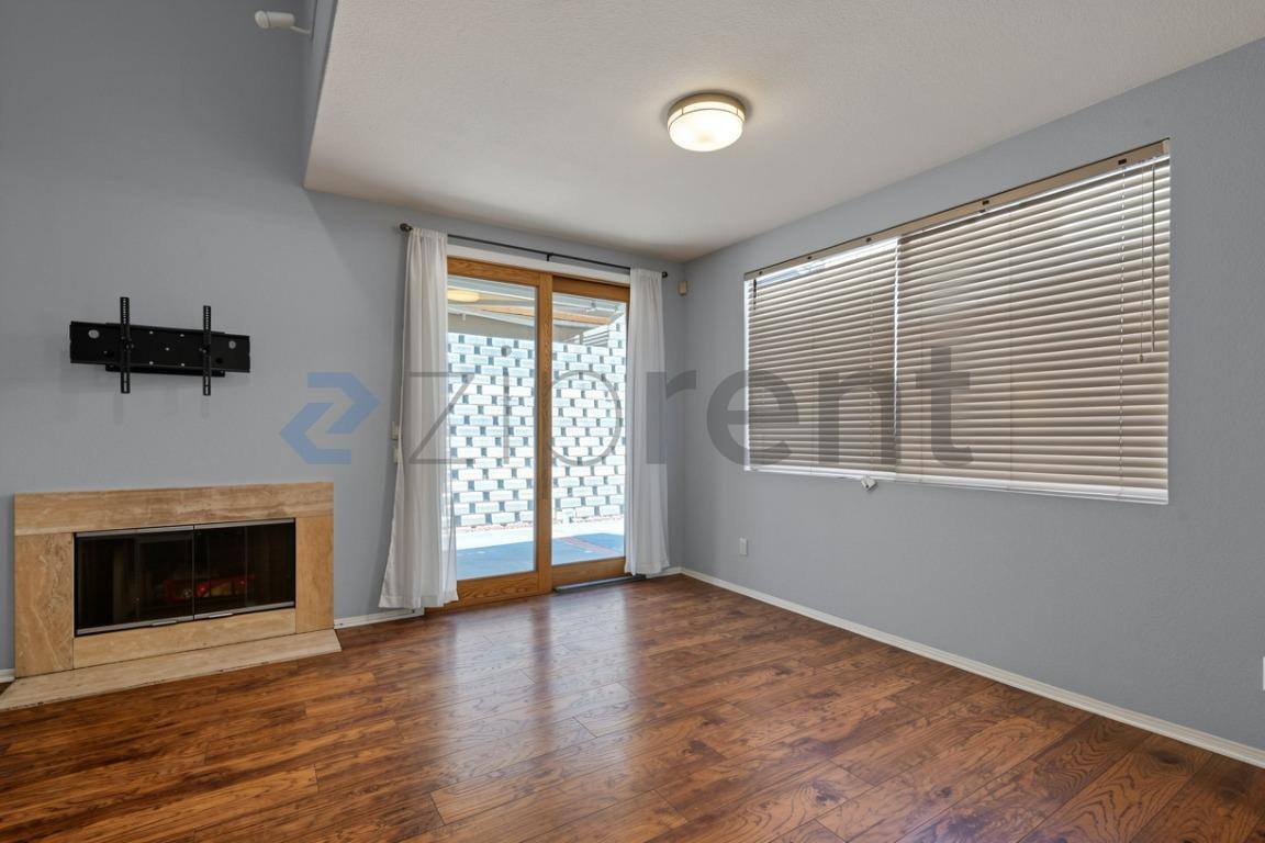 House for rent at 2066 San Diego Dr, Corona, CA 92882