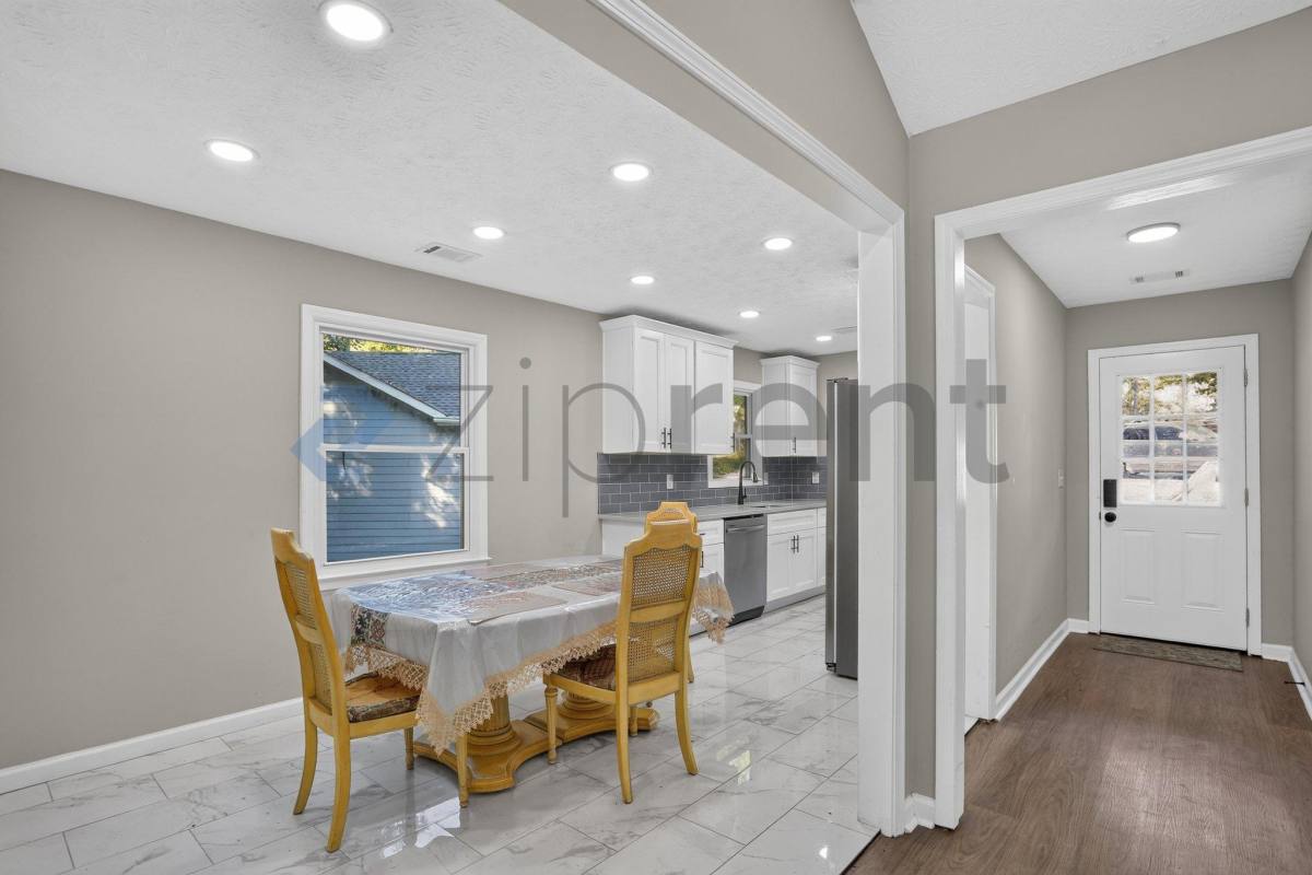 House for rent at 6875 Graves Mill Court, Norcross, GA 30093