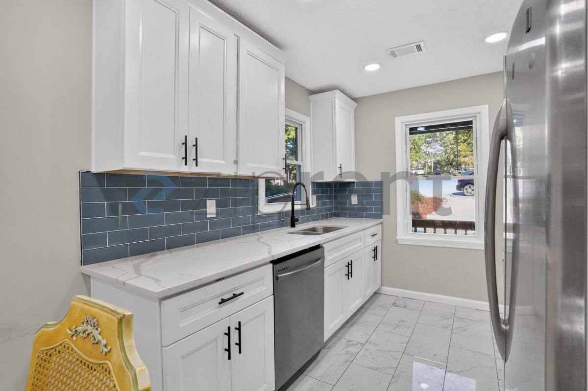 House for rent at 6875 Graves Mill Court, Norcross, GA 30093