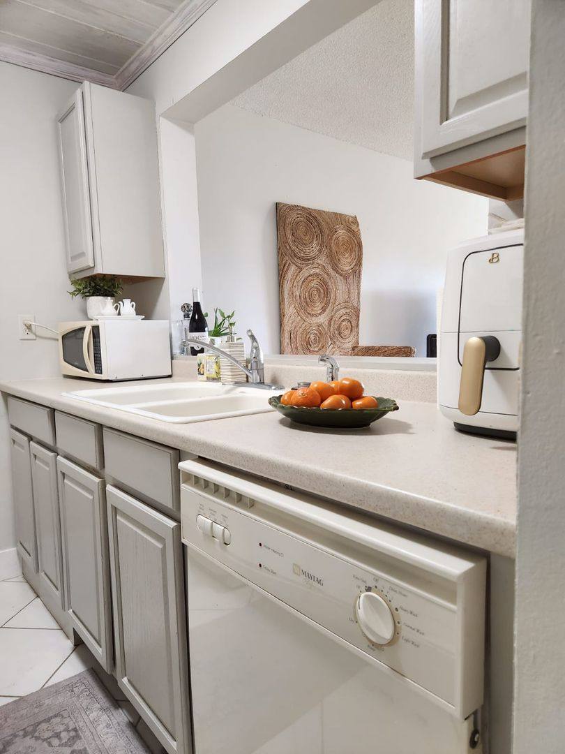 Apartment for rent at 1085 Forest Lakes Dr #8-305, Naples, FL 34105