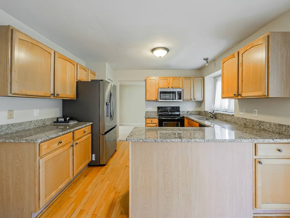 House for rent at 3140 Mulberry Court, Wixom, MI 48393