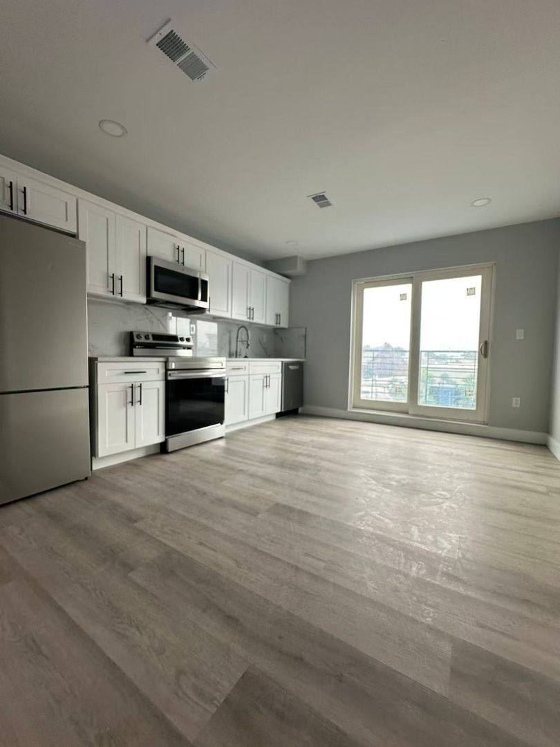 Apartment for rent at 1407-11 Point Breeze Ave, Philadelphia, PA 19146